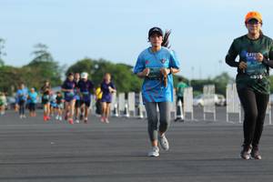 BIB: 
                            <button type="button" onclick="openModal(5172966)" class="btn btn-primary btn-sm float-right btn-popup" data-toggle="modal" data-target=".modal-high-quality">
                        <i class="fas fa-shopping-cart"></i> Add to Cart
                    </button>
                                            <button type="button" onclick="isThisMe(5172966, true)" class="btn btn-success btn-sm float-right btn-popup btn-isme hidden" data-toggle="tooltip" data-placement="bottom" title="นี่คือรูปของคุณใช่ไหม คลิกที่นี่เพื่อเอาเข้าอัลบั้ม">
                        <i class="fas fa-plus"></i> Add to album
                    </button>
                    <button type="button" onclick="isThisMe(5172966, false)" class="btn btn-warning btn-sm float-right btn-popup btn-isnotme hidden">
                        <i class="fas fa-ban"></i> Remove from album
                    </button>